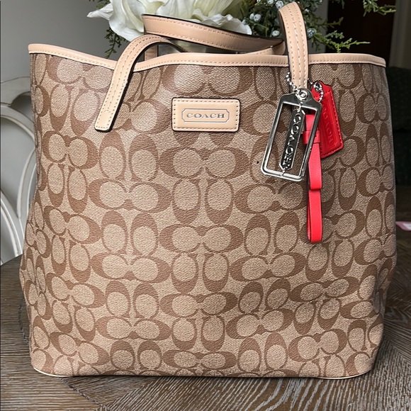 Coach Tan Signature Park Metro Shop Tote - Picture 1 of 16